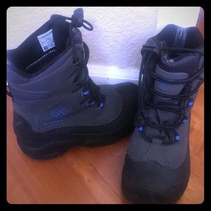 Boys Columbia snow boots